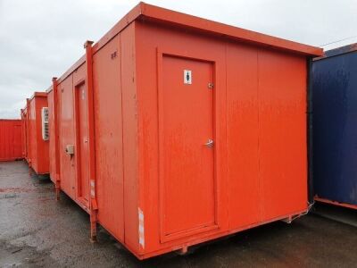 16' x 10' Jack Leg Toilet Block