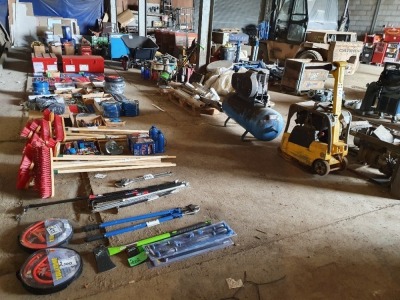 Prees - Attachments / Buckets / Garage & Yard Equipment Timed Auction