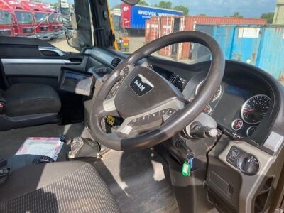 2017 MAN TGS 35 420 8x4 Steel Tipper - 19