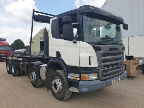 2010 Scania P340 8x4 Hookloader