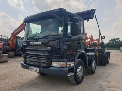 2009 Scania P340 8x4 Hookloader - 2