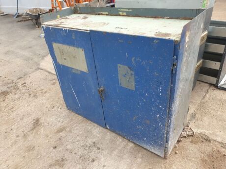 1 x Metal Cupboard 