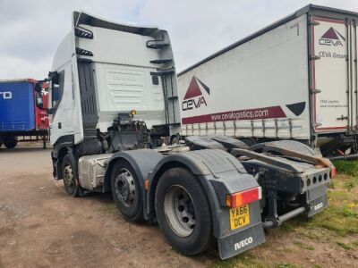 2016 Iveco Stralis 460 E6  6x2 Mid Lift Tractor Unit - 3