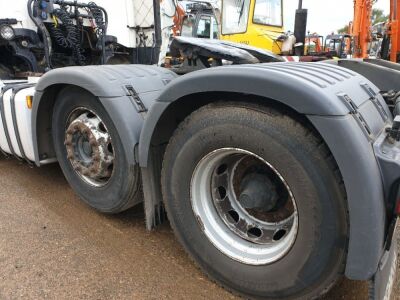 2015 Scania R450 Highline Euro6 6x2 Mid Lift Tractor Unit - 12