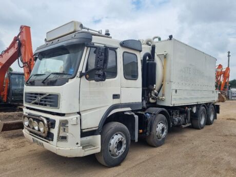 2008 Volvo FM 8x4 Tipping Jet Vac Rigid