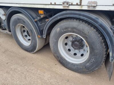 2008 Volvo FM 8x4 Tipping Jet Vac Rigid - 16