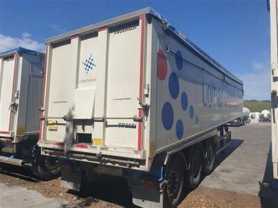 2015 Fruehauf 67yrd³ Plank Side Triaxle Tipping Trailer - 4