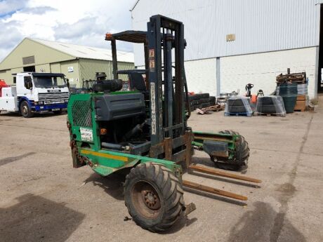 Moffett Mounty Forklift 