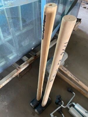 2x Large Sledge Hammers - 2