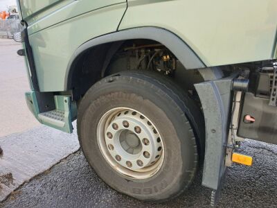 2018 Volvo FH16 750 6x4 150 Tonne Tractor Unit - 8
