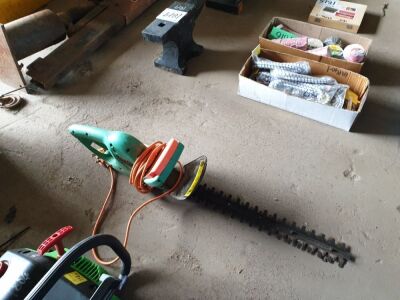 Challenge Electric Hedge Cutter