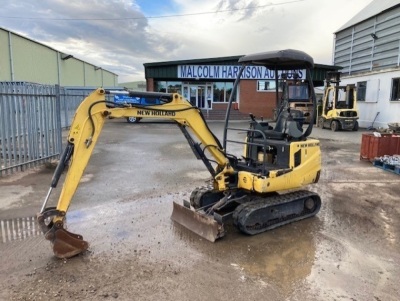 2016 New Holland E18B Mini Digger