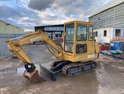 Mitsubishi M5030 Excavator 