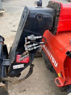 2015 Manitou MLT625-75H Telehandler  - 9