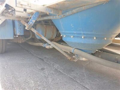 2008 Feldbinder 50m³ 3 Pot Belly Triaxle Tanker Traile - 13