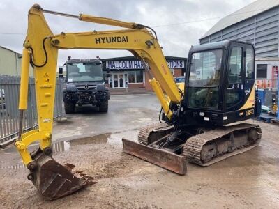 2000 Hyundai R60-7 Excavator