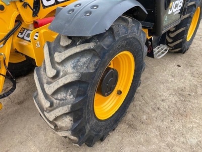 2017 JCB 526 56 Agri Plus Telehandler - 7