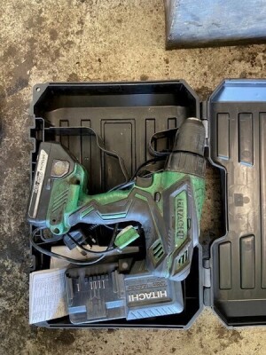 Hitachi Cordless Drill 