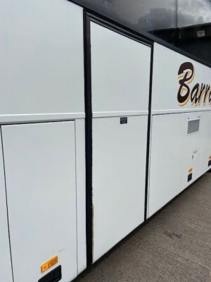 2002 Volvo B12 M Van Hool T9 57 Seat Coach - 8