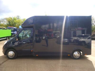 2013 Vauxhall Movano Horsebox - 7