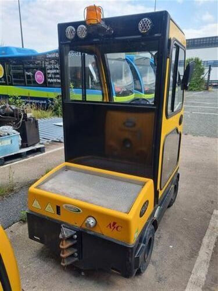 2014 Bradshaw T800 Electric Tow Tractor Malcolm Harrison