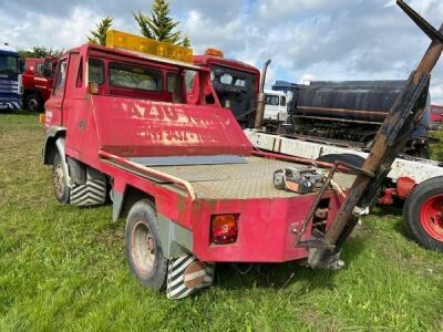 Ford D0710 Series 4x2 Recovery Truck - 5