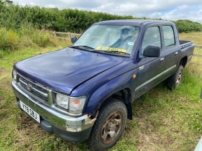 2001 Toyota Hilux 24TD DC Pickup