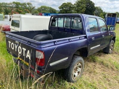 2001 Toyota Hilux 24TD DC Pickup - 4