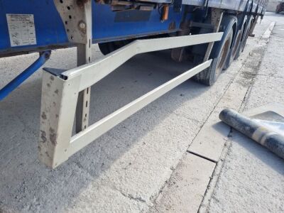 2002 General Trailers Triaxle Double Deck Curtainside Trailer - 6