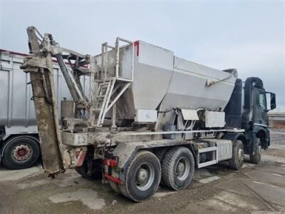 2016 Mercedes Arcos 8x4 Volumetric Mixer - 4