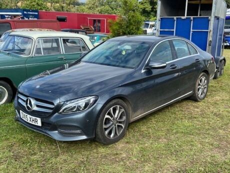 Mercedes Diesel Saloon