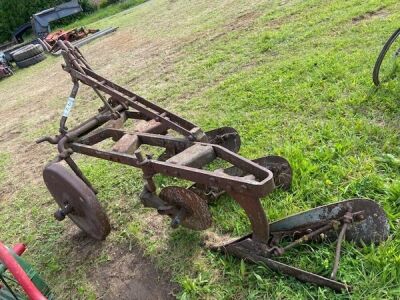 Vintage 3 Furrow Plough - 4