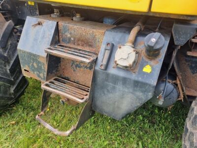 JCB 3185 Fastrac - 12