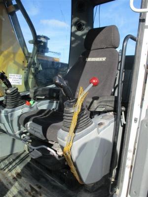 2014 Liebherr 914 Compact Excavator - 13