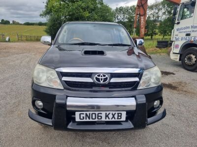 2006 Toyota Hilux Intimidator Double Cab Pick Up - 2