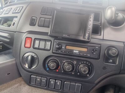 2014 DAF CF 460 Euro 6 6x4 Tractor Unit - 11