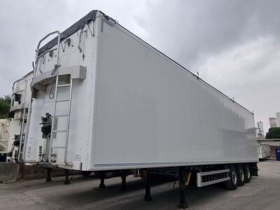 2017 Kraker Triaxle Walking Floor Trailer