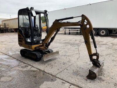 CAT 301.7D Mini Digger