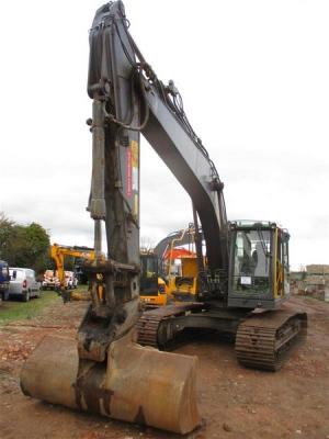 2014 Volvo EC220DL Excavator