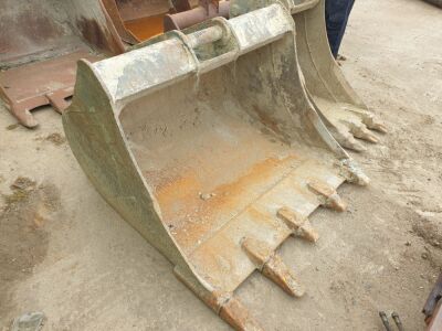 4ft Digging Bucket 65mm Pins - 2