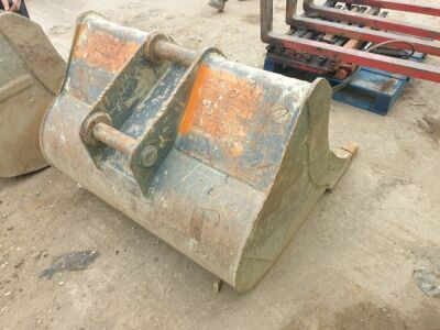 4ft Digging Bucket 65mm Pins - 3