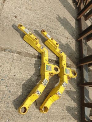 2 x Tow Bar Brackets Fork Lift Truck - 2