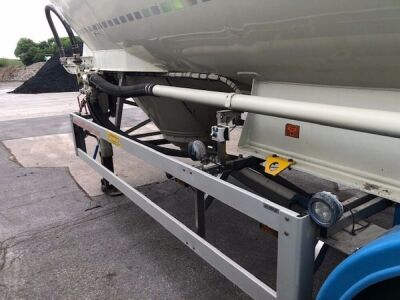 2013 Feldbinder 36m³ 2 Pot Belly Triaxle Tanker Trailer - 17