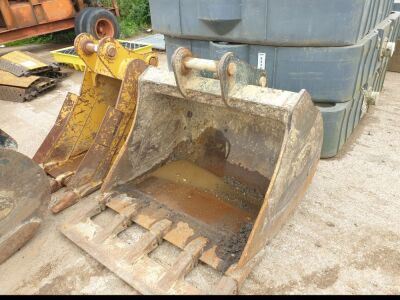 4ft Digging Bucket 65mm Pins - 2