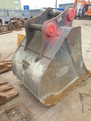 3ft Digging Bucket 90mm Pins - 3