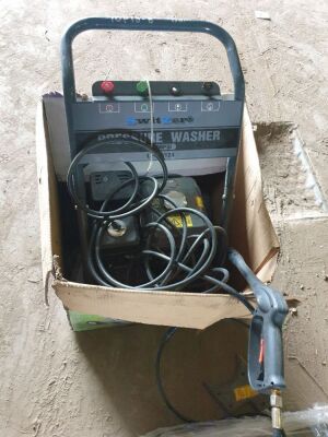 1x Switzer Pressure Washer in Box