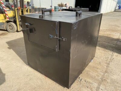 1x 300 Gallon Static Bounded Fuel Bowser