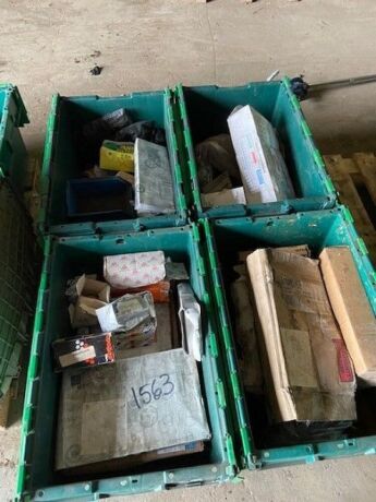 4x Plastic Boxes of Vehicle Spares