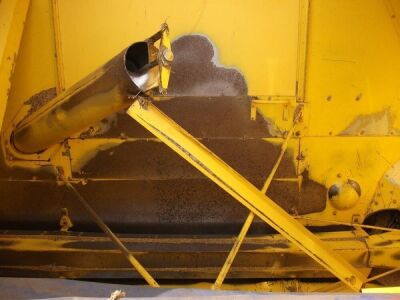 2002 New Holland TX Plus Combine Harvester - 23