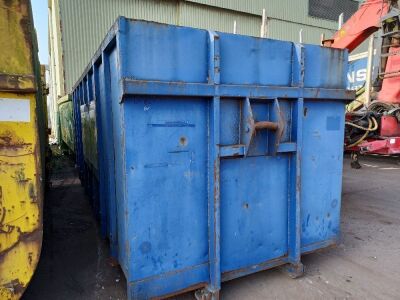 35yrd Enclosed Big Hook Bin